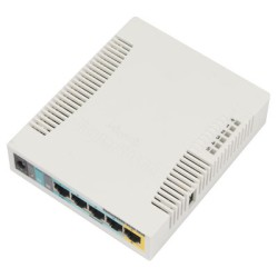 Mikrotik RB951Ui-2HnD AP 2.4GHz 5Et 600MHz - Router